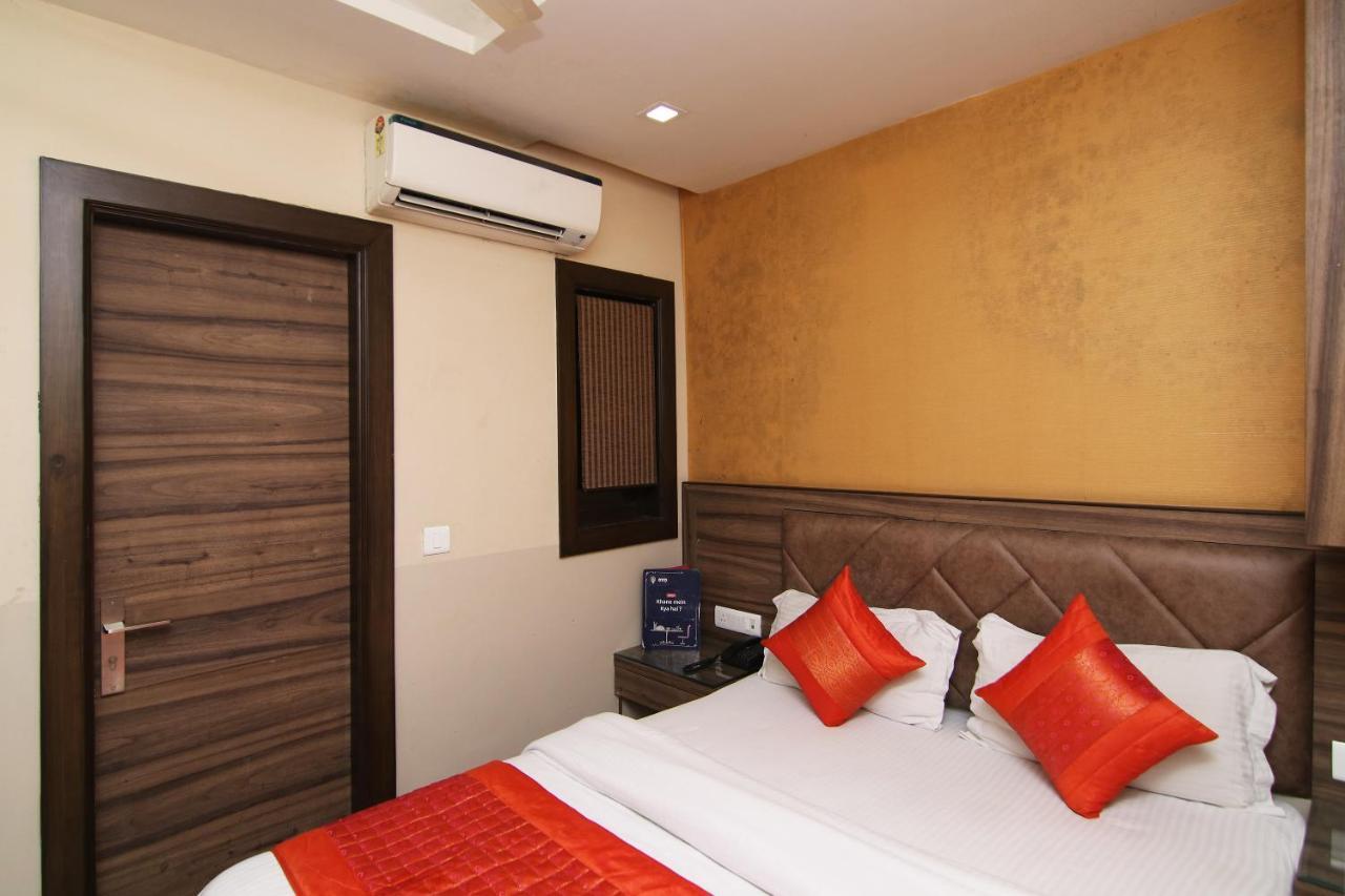 Hotel Merry Gold Yeni Delhi Dış mekan fotoğraf