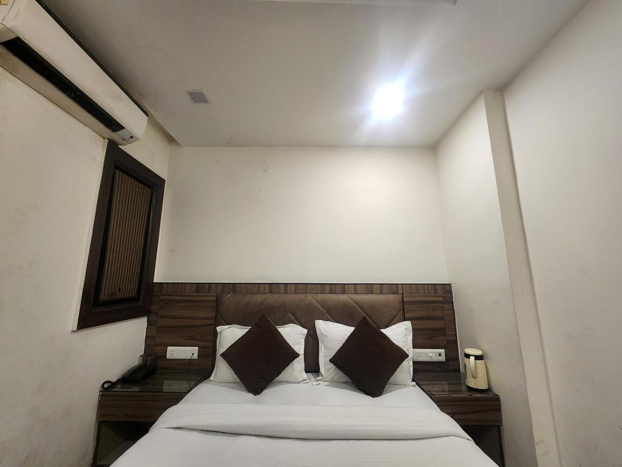 Hotel Merry Gold Yeni Delhi Dış mekan fotoğraf