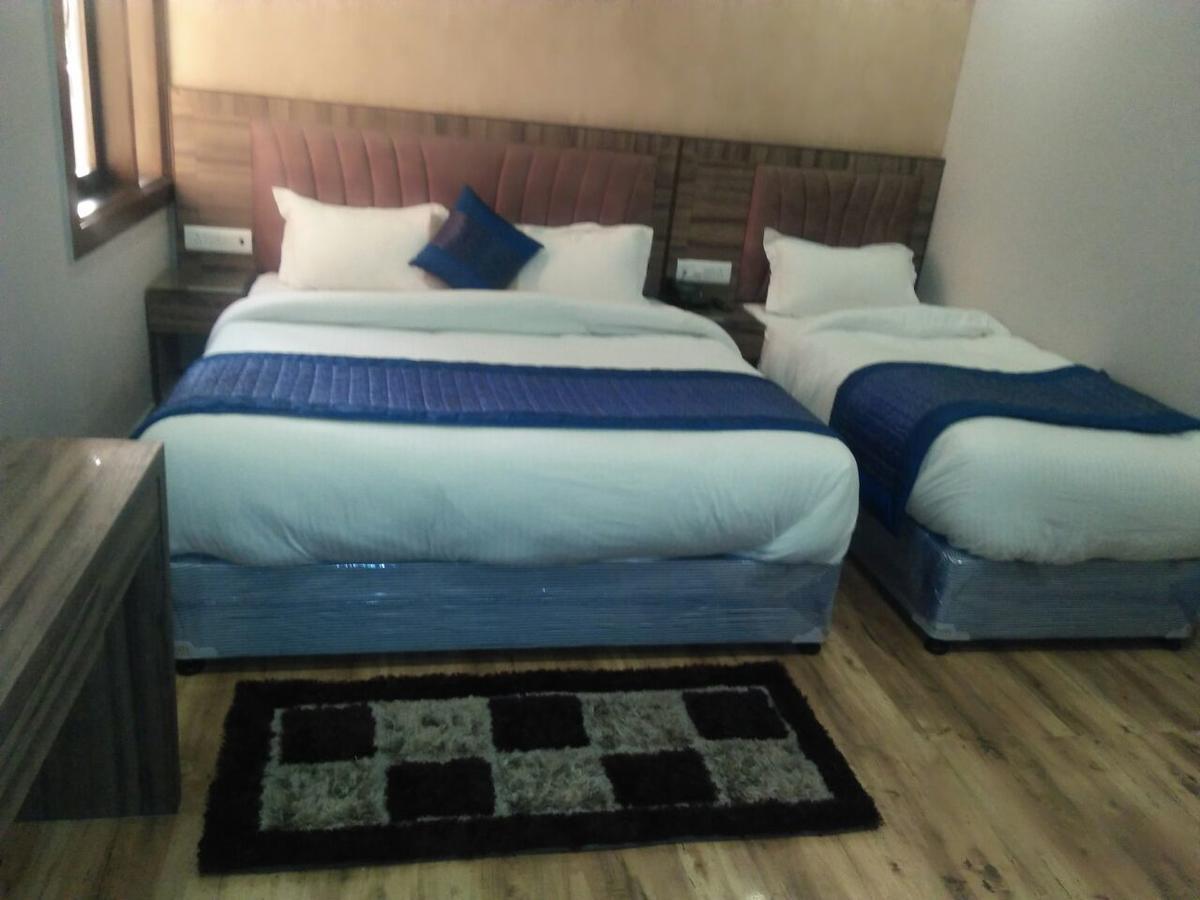 Hotel Merry Gold Yeni Delhi Dış mekan fotoğraf